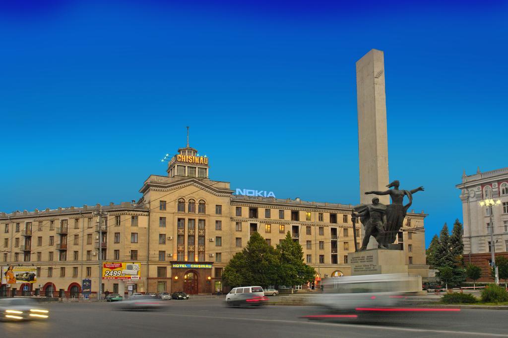 Chisinau Hotel Exterior photo