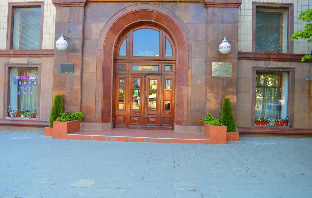 Chisinau Hotel Exterior photo