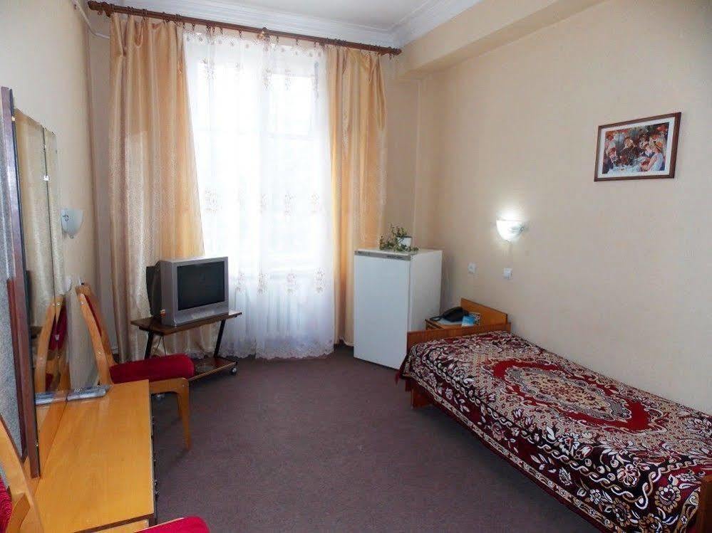 Chisinau Hotel Exterior photo